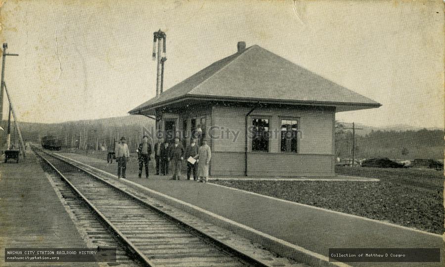 Postcard: Boston & Maine Station, Silver Lake, New Hampshire